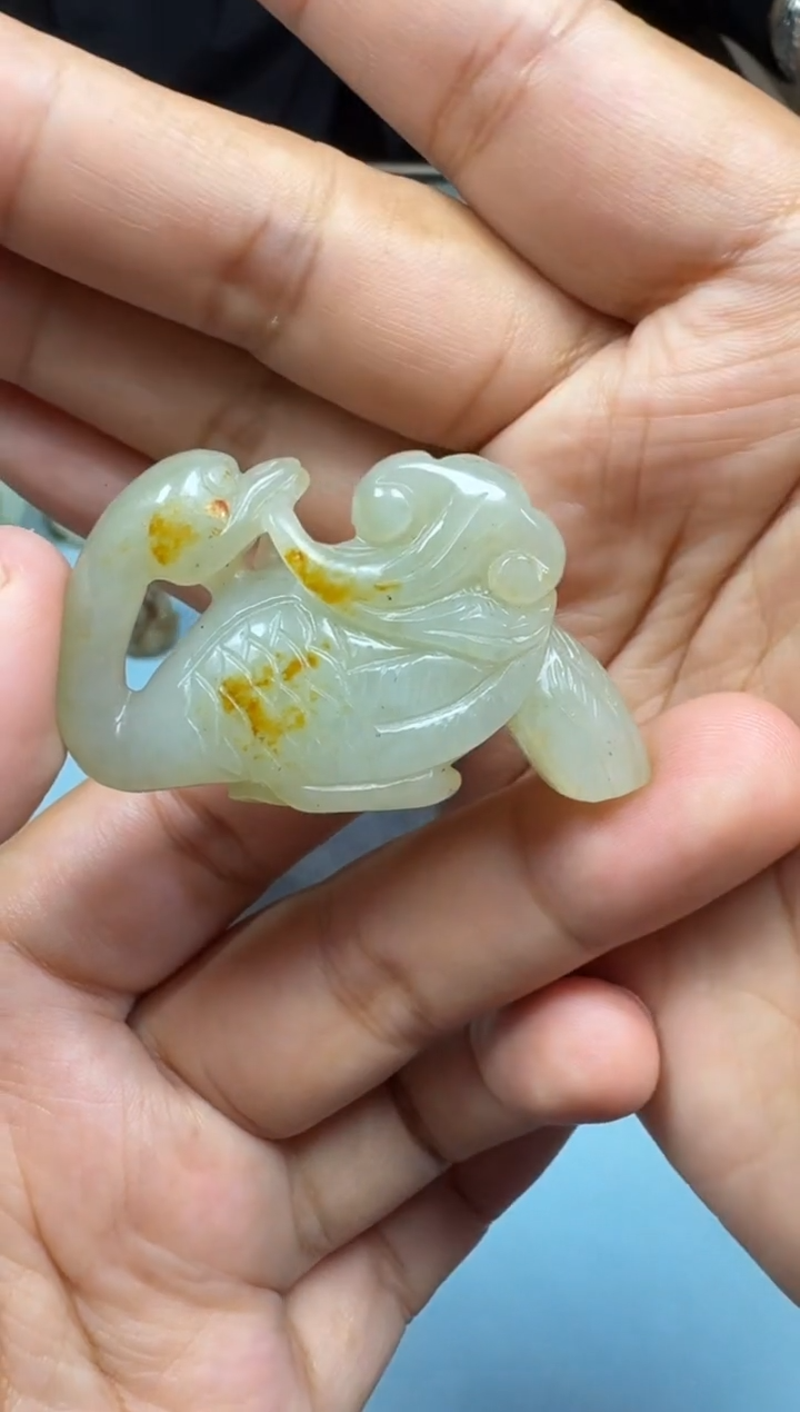 和田玉未镶嵌颈饰1