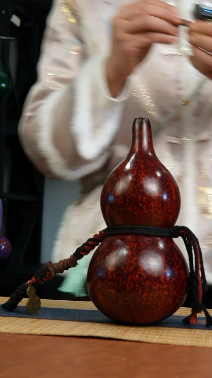 635号 天然热水酒葫芦 一物一拍（有瑕介意勿拍）