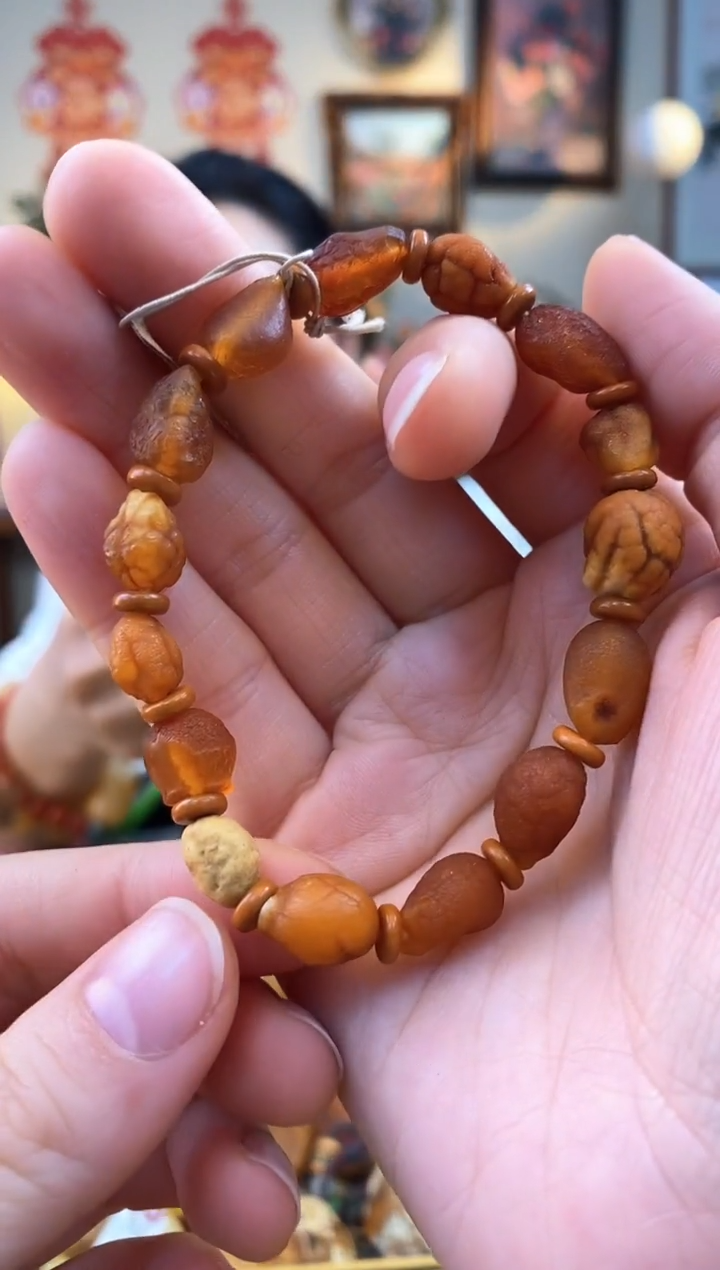 【闪购商品】琥珀手串未镶嵌手串