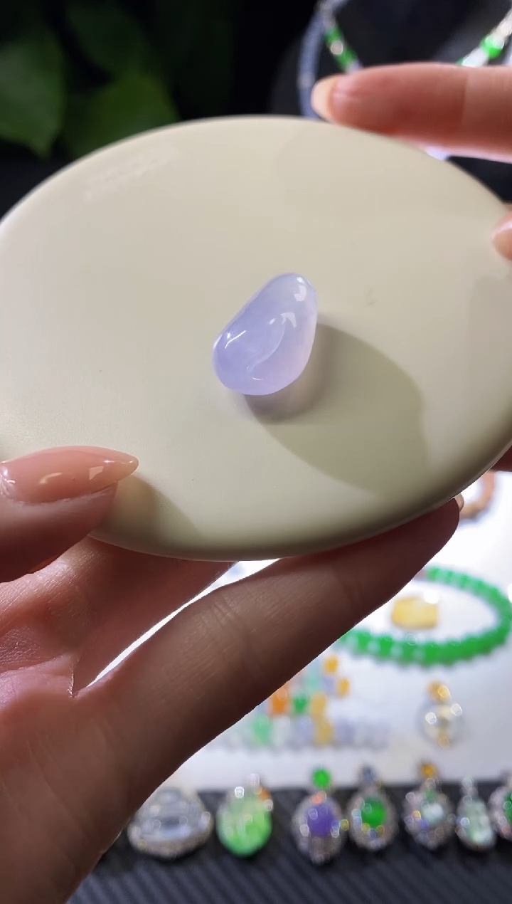 【闪购商品】翡翠挂件未镶嵌精品裸石