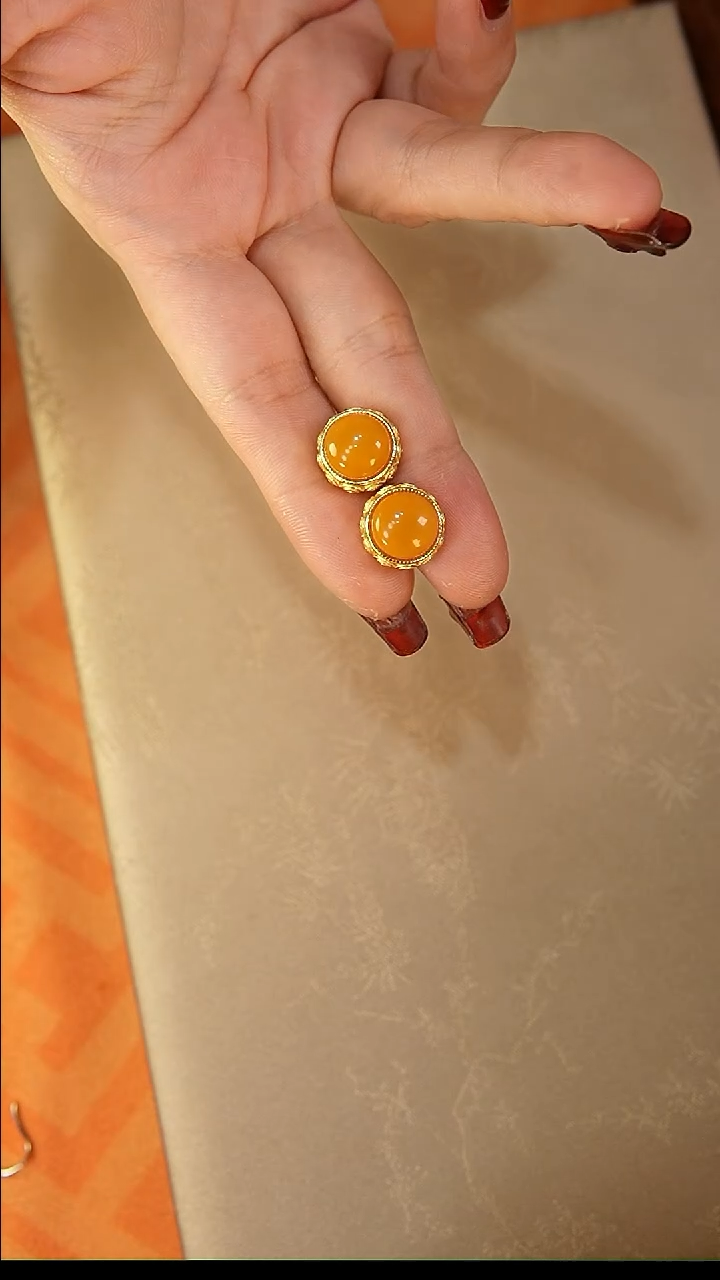 【闪购商品】琥珀耳饰银S925镶嵌耳饰