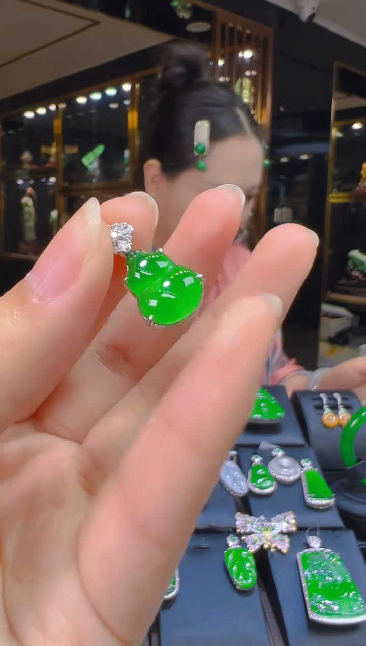 翡翠银S925镶嵌吊坠(赠链)155（多样性发其一）