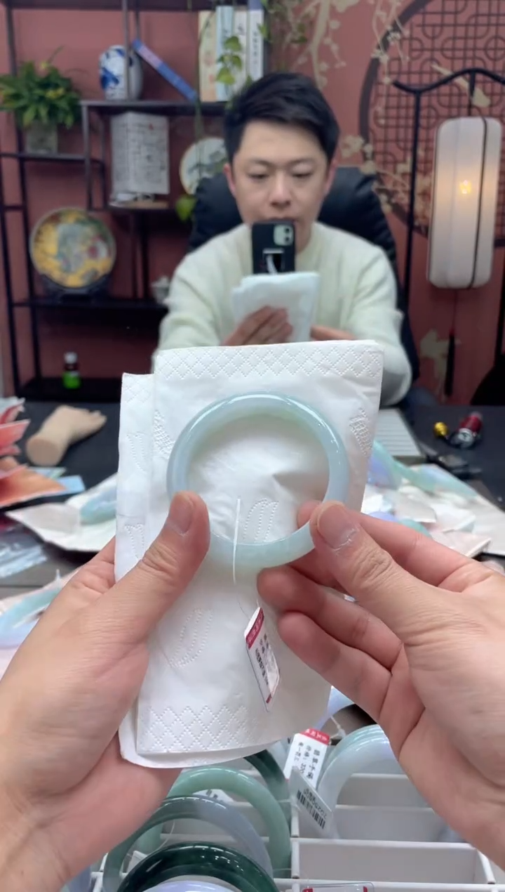 未镶嵌手镯翡翠8603********