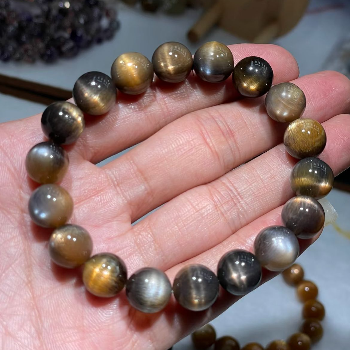 黑金双色毕业级黑金骨干长石手串气质猫眼情侣简约多样性