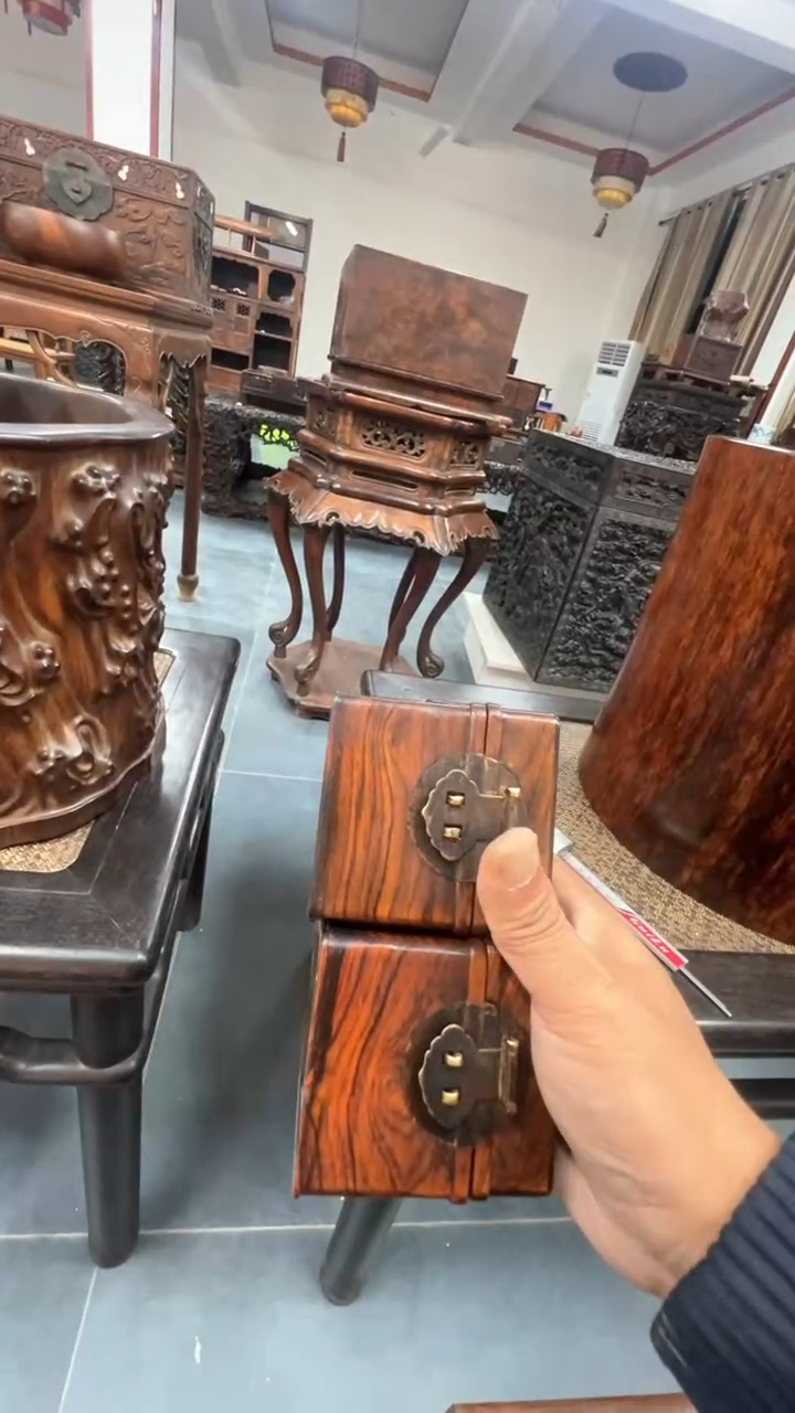 【闪购商品】贡木木艺一对盒漂亮大气木木