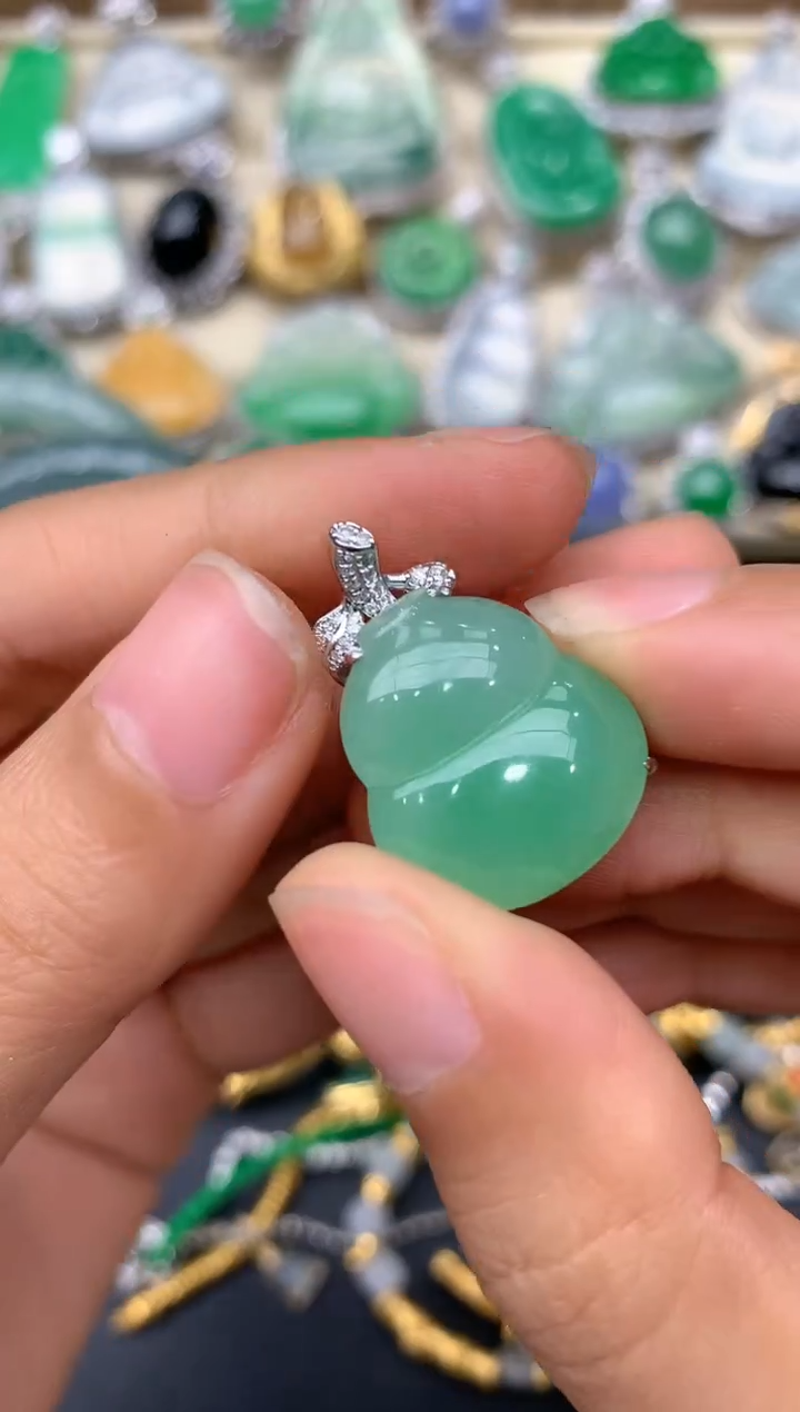 【闪购商品】翡翠颈饰18K金镶嵌280-中国好珍宝