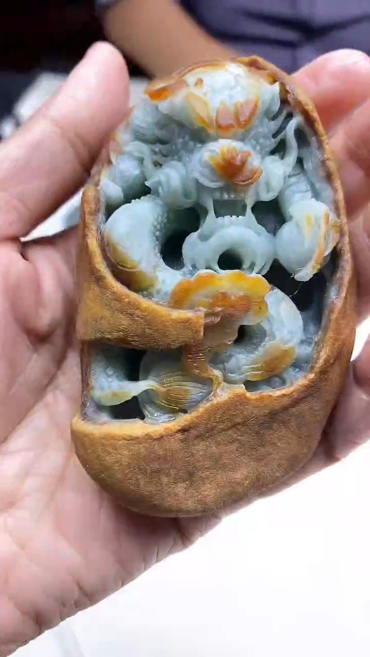 未镶嵌定制翡翠丰**媒翡翠A货2025/11/17