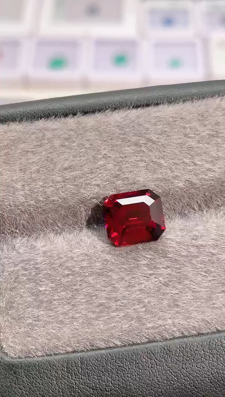 未镶嵌裸石石榴石4.73-1200天然石榴石