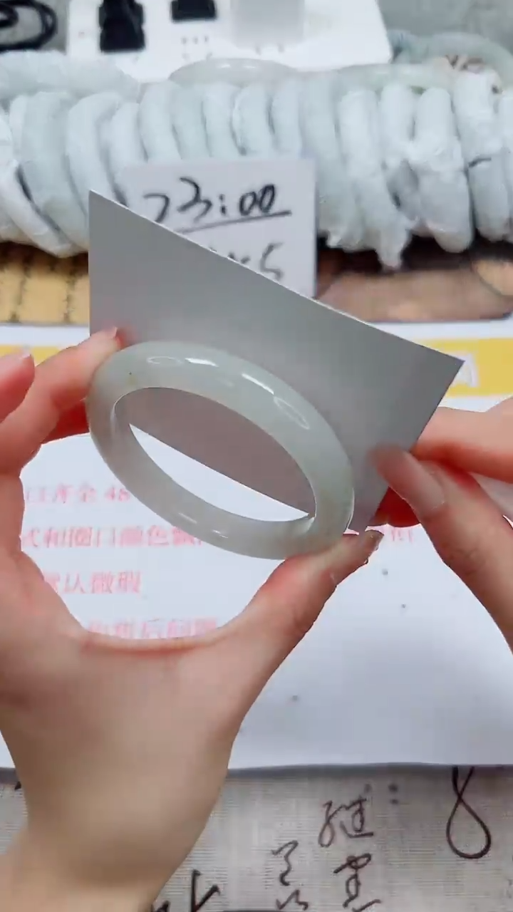 【闪购商品】石英质玉手镯未镶嵌k55-54.55