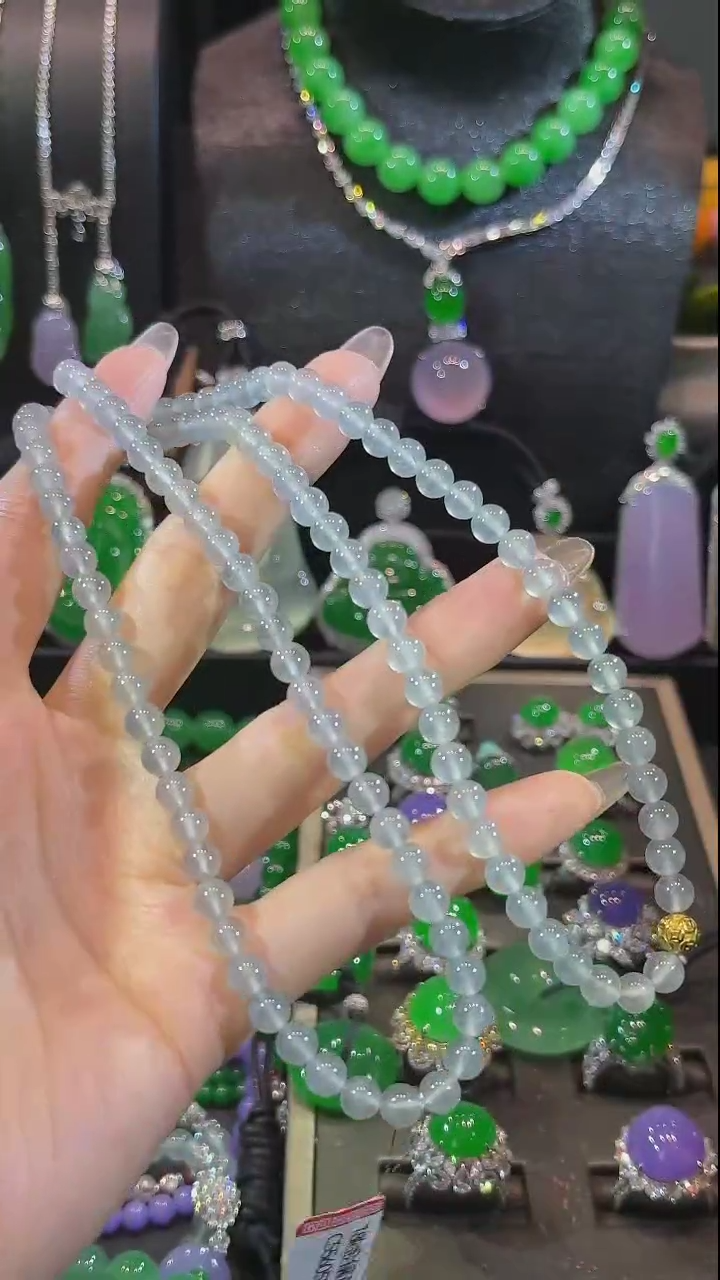 【闪购商品】翡翠颈饰18K金镶嵌珠串