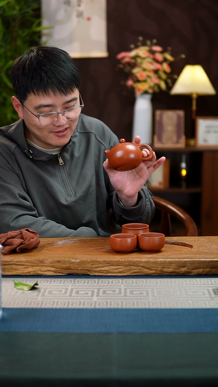 久**离复烧西施1个，单壶。