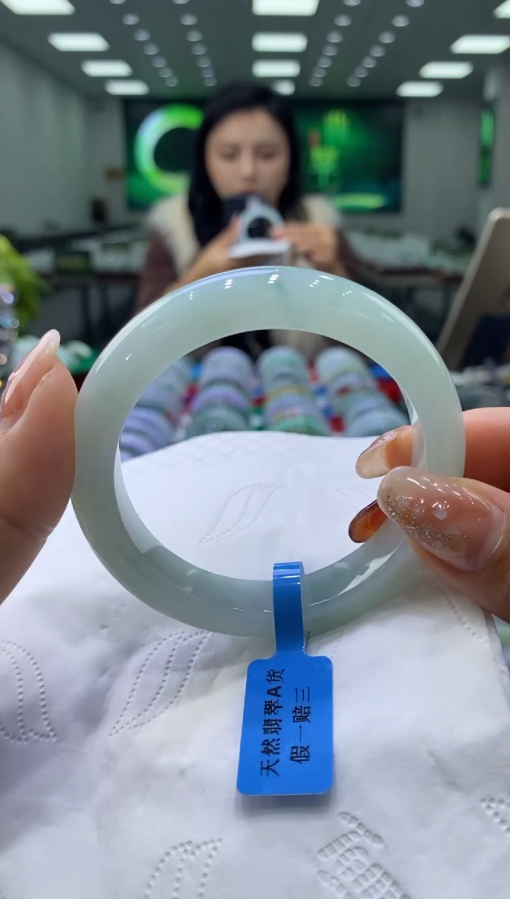 未镶嵌手镯翡翠00001805