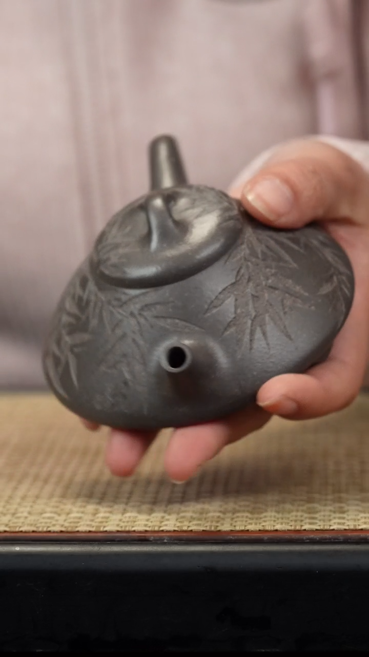 【闪购商品】紫砂茶壶天青刻绘石瓢