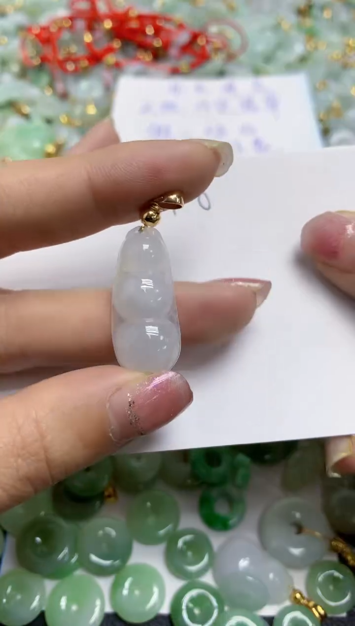 【闪购商品】翡翠颈饰合金天然翡翠A货