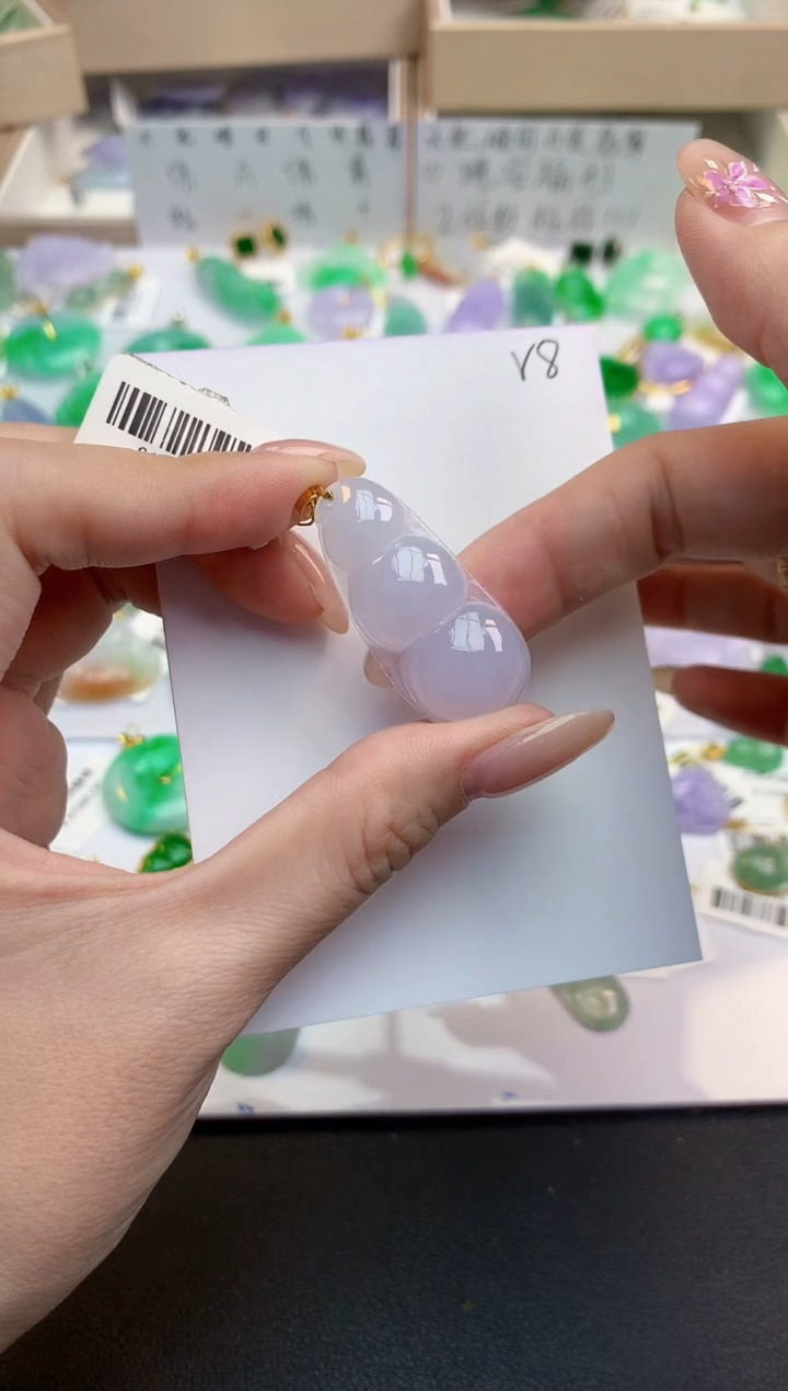 颈饰18K金镶嵌翡翠天然缅甸A货翡翠