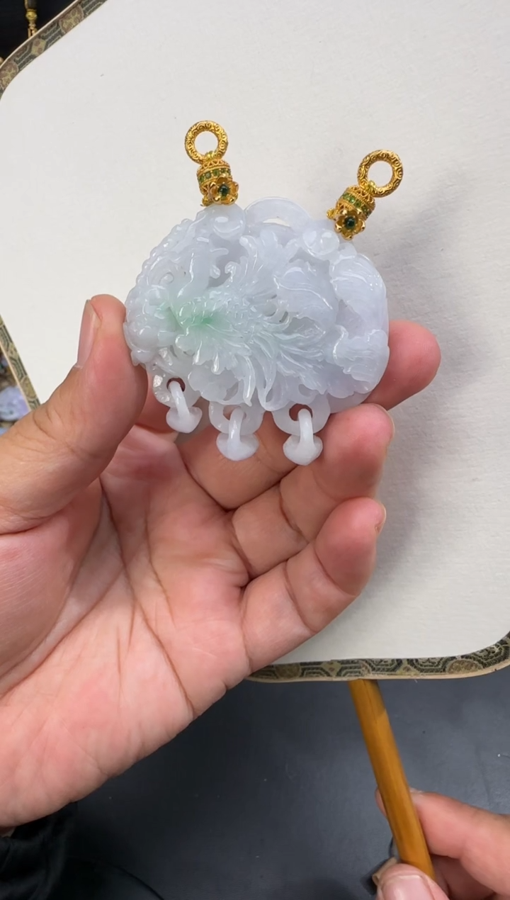 【闪购商品】翡翠颈饰未镶嵌拍照