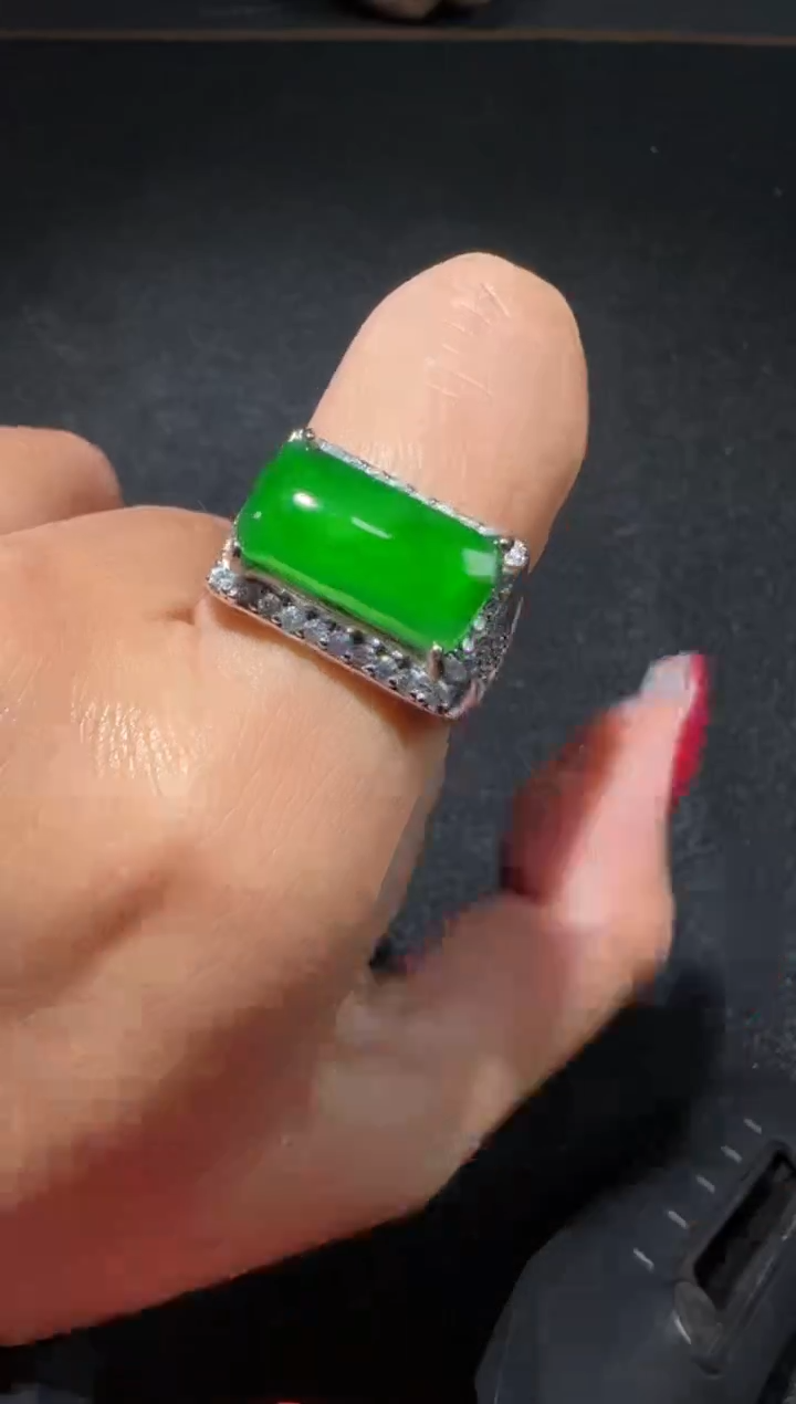 【闪购商品】翡翠戒指未镶嵌多样性发货拍一发一