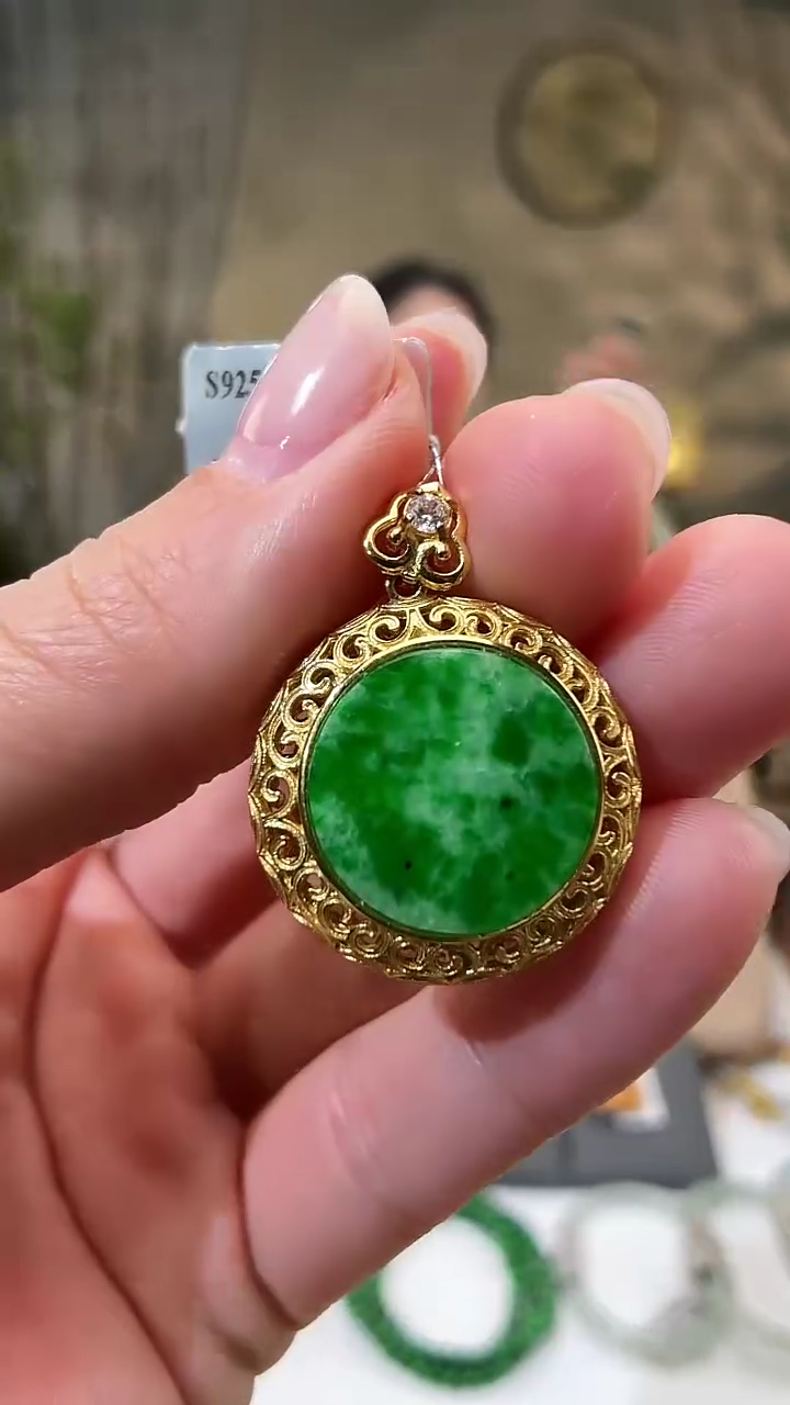 颈饰银S925镶嵌翡翠无事牌