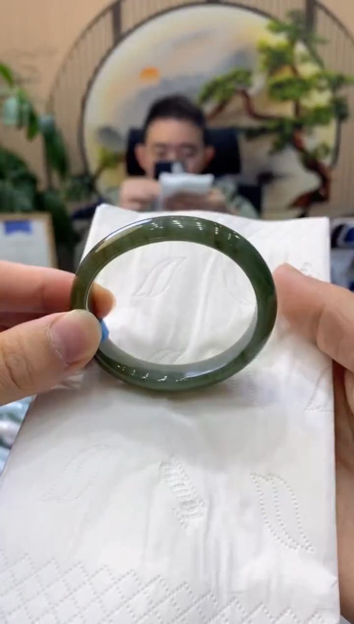 【闪购商品】翡翠手镯未镶嵌000010759