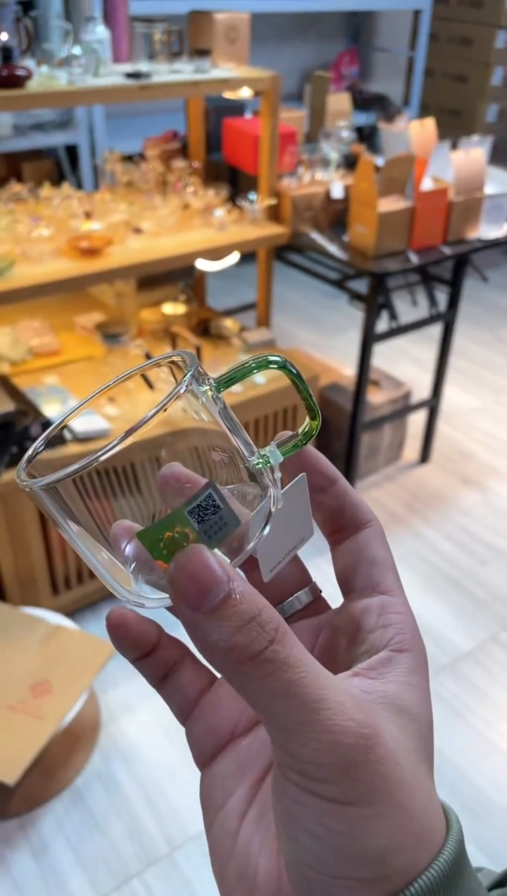 清禾杯湖绿/一只
