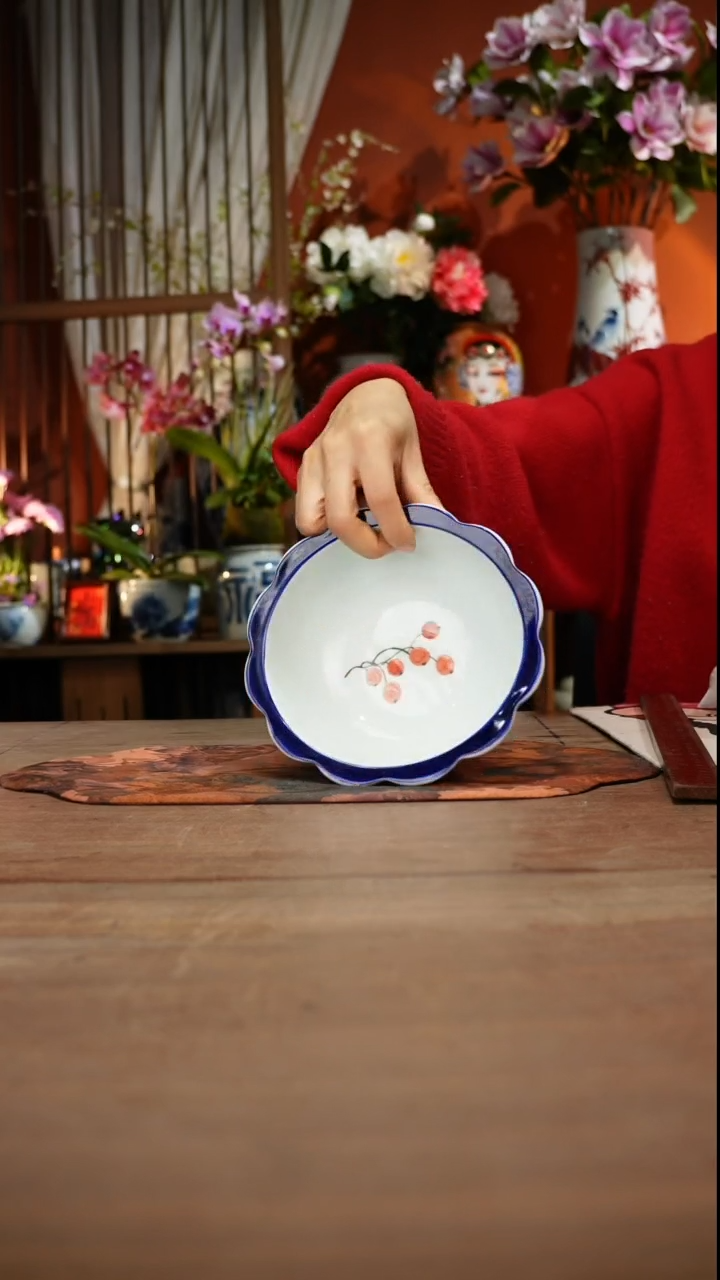 当代高温釉下彩手绘陶瓷餐具