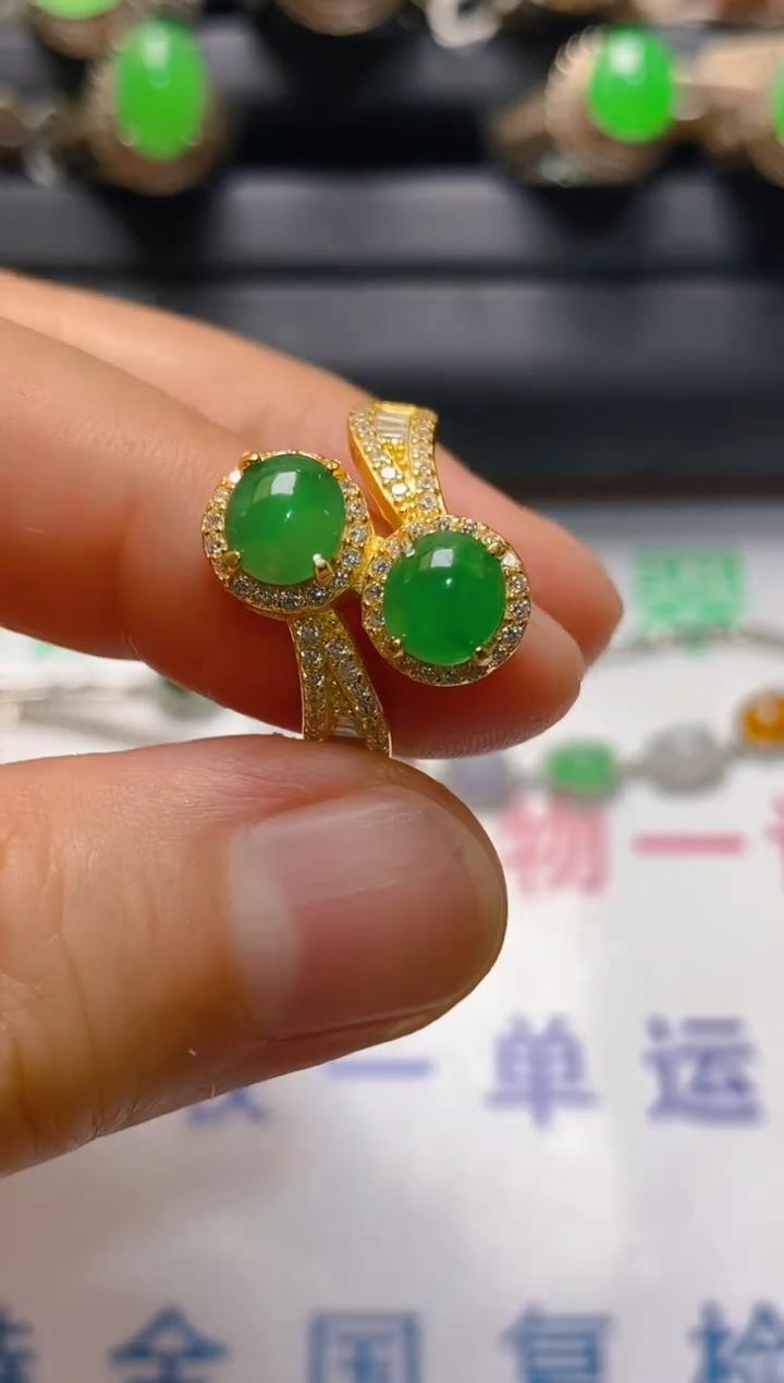 【闪购商品】翡翠耳饰银S925镶嵌天然A货翡翠1