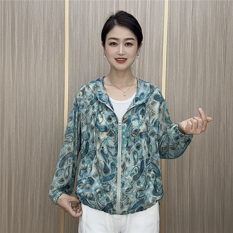 夏季新品薄款短款外套时尚休闲百搭洋气上衣宽松减龄显瘦女士衣服