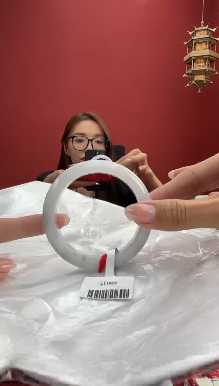 【闪购商品】翡翠手镯未镶嵌1手镯