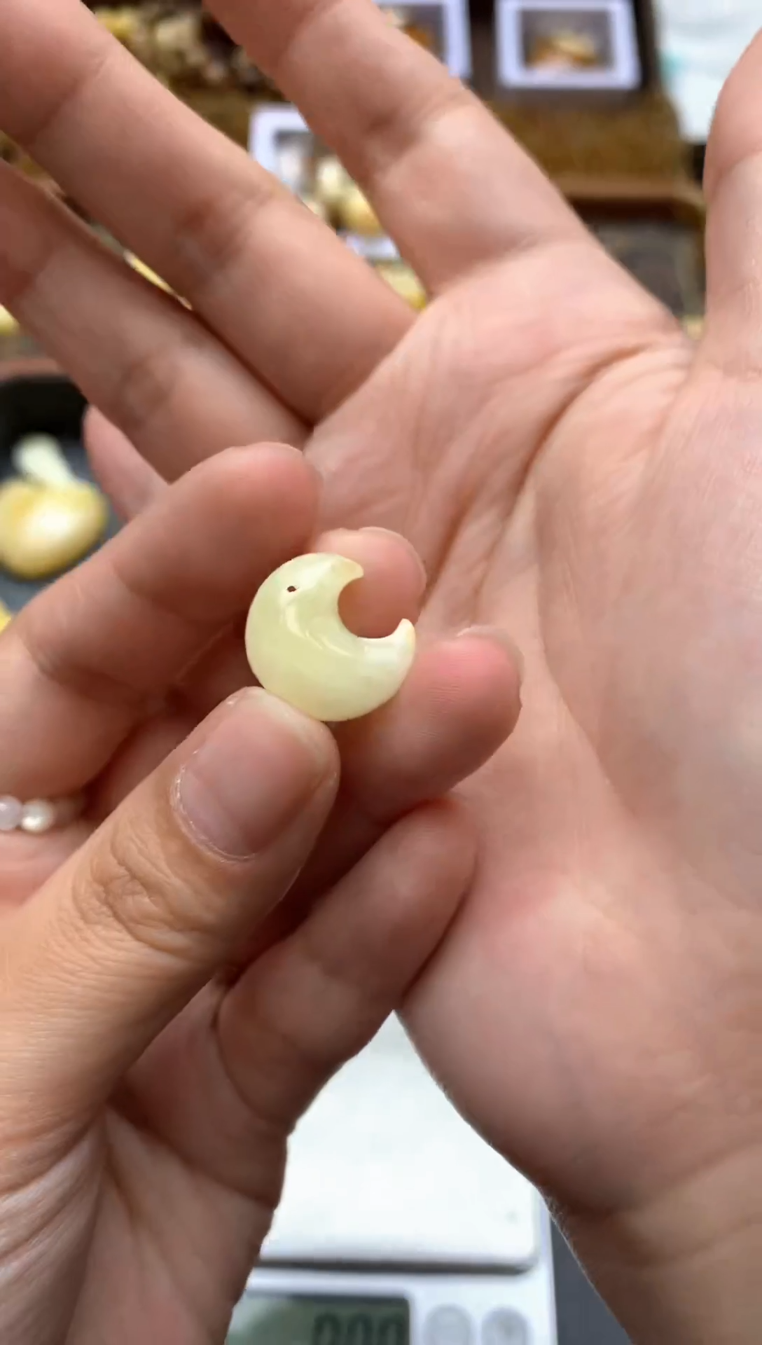 【闪购商品】琥珀珠宝奇石未镶嵌019琥珀蜜蜡花粉有纹小坑介意勿拍