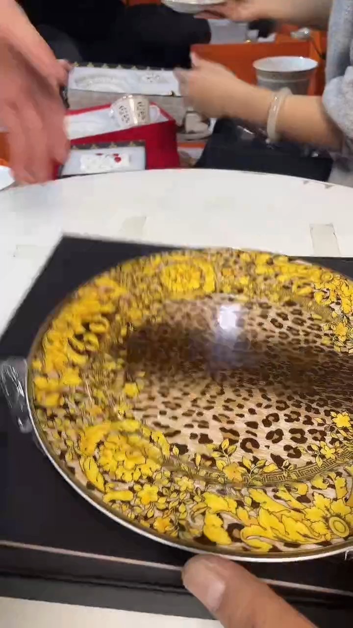 杯鸿辉家品牌瓷器，京东包邮！