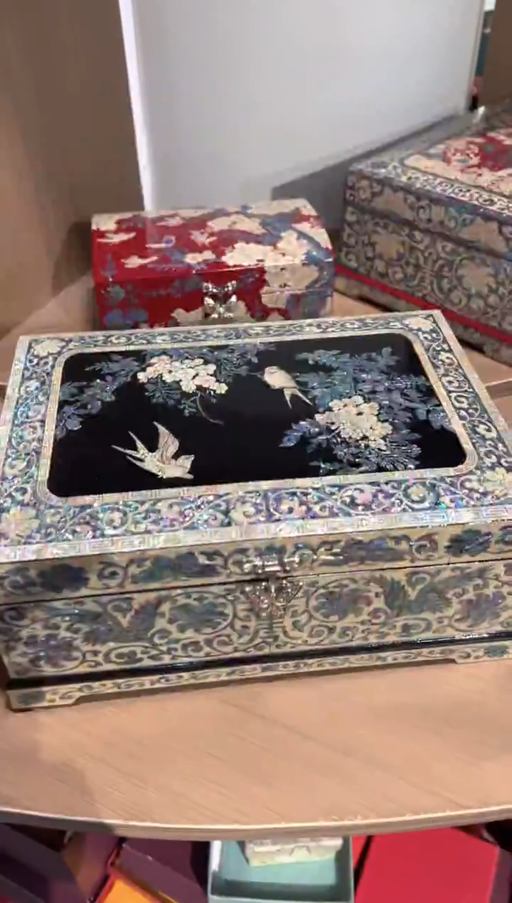 【闪购商品】按扣满贝底弘贝雅螺钿漆器文化馆