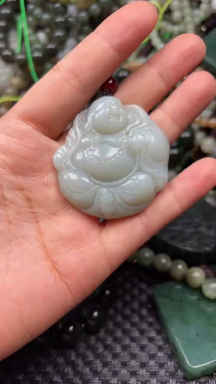 和田玉未镶嵌颈饰1
