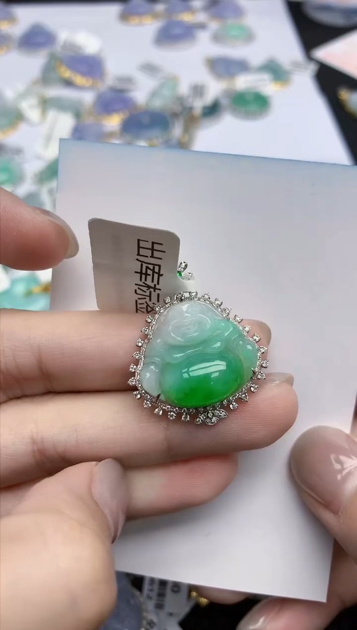 【闪购商品】翡翠颈饰18K金镶嵌天然翡翠A货