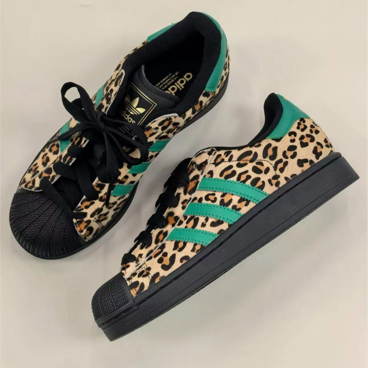 adidas/阿迪达斯三叶草女鞋SUPERSTAR 贝壳头板鞋运动鞋JP8165