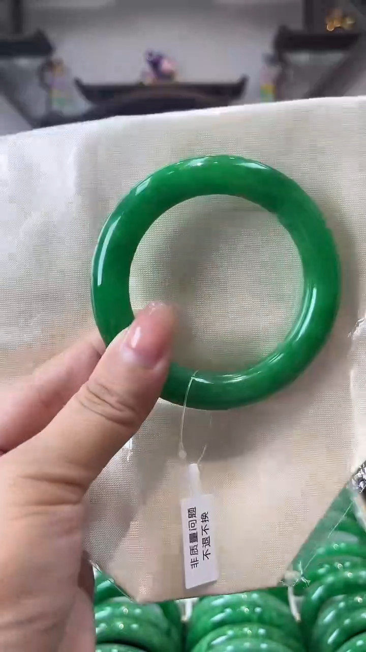 【闪购商品】砖雕a33 圈口55 独货手镯