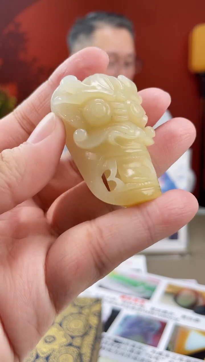 【闪购商品】定制和田玉多样性发货拍一发一01189