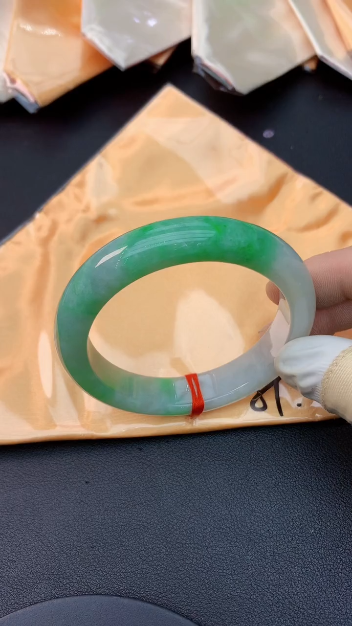 未镶嵌手镯翡翠0701792131