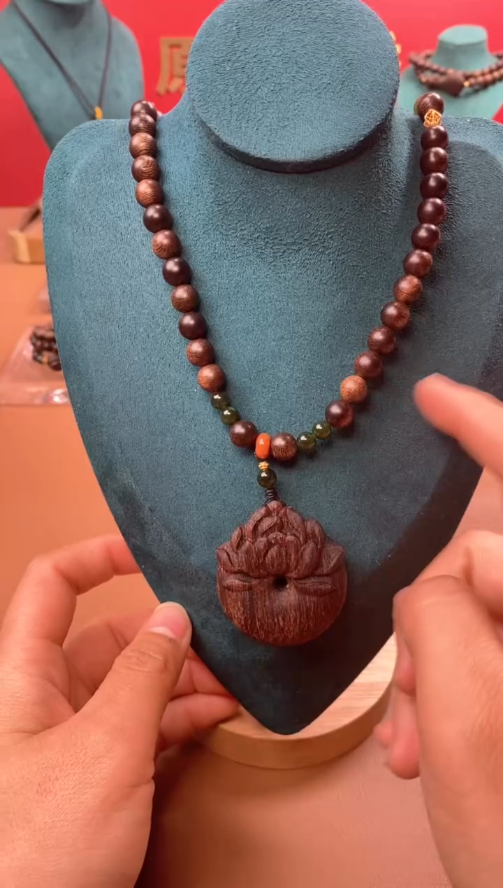 【闪购商品】沉香手串M沉水黄棋玉化瘤疤08+白棋扣子沉香木雕