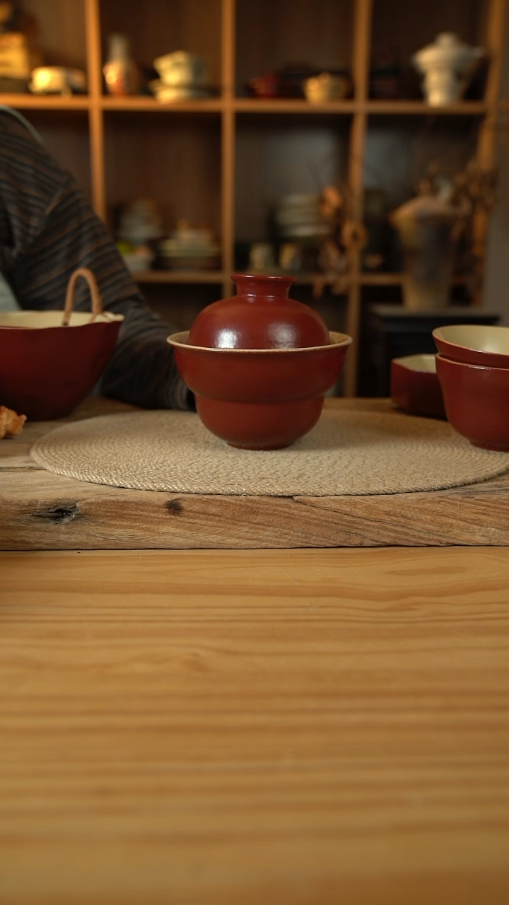 复古红系列的6英寸葫芦带盖汤碗1套