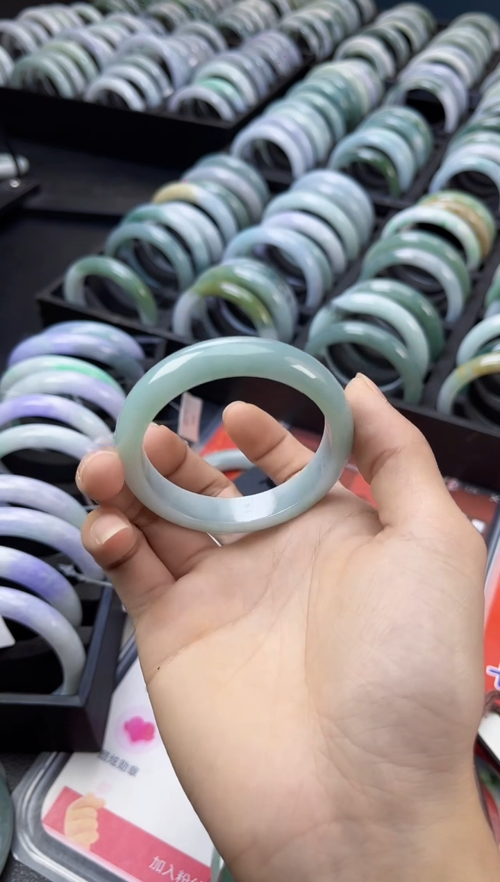 【闪购商品】翡翠手镯未镶嵌翡翠1