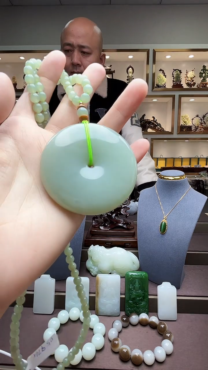 【闪购商品】和田玉挂件未镶嵌苏