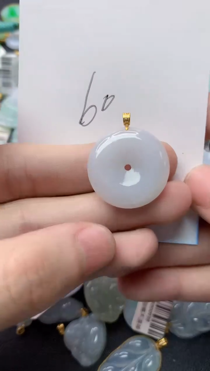 【闪购商品】翡翠颈饰18K金镶嵌27..........