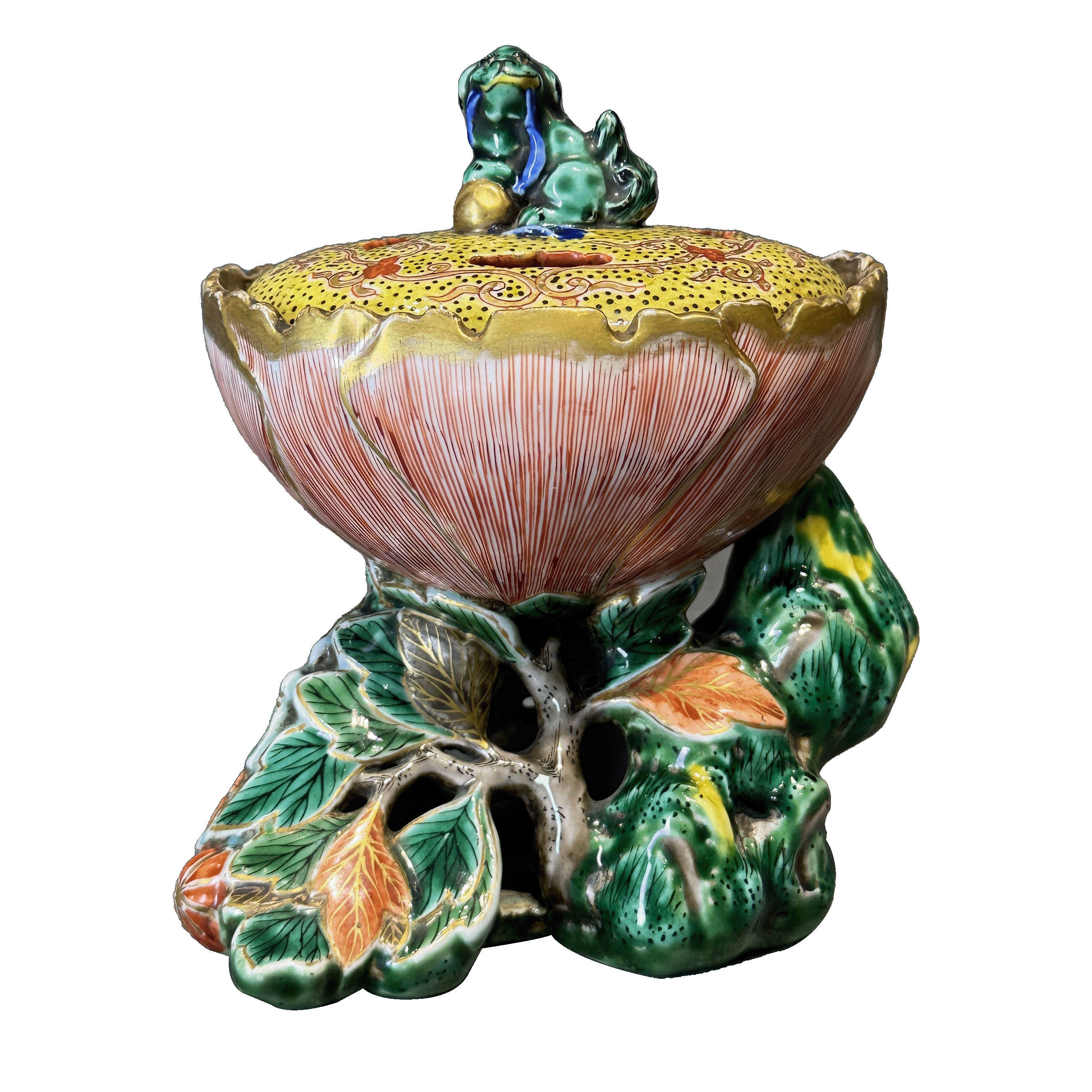 25322077t粉彩荷莲狮钮香熏