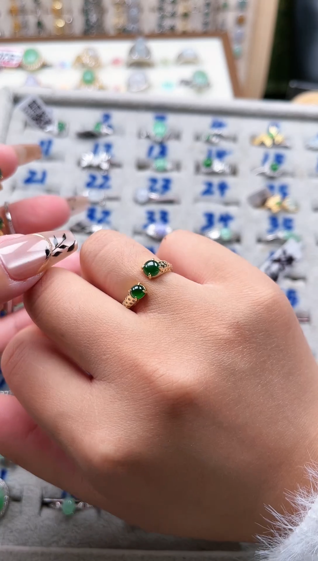 【闪购商品】翡翠戒指银S925镶嵌天然A货翡翠戒指
