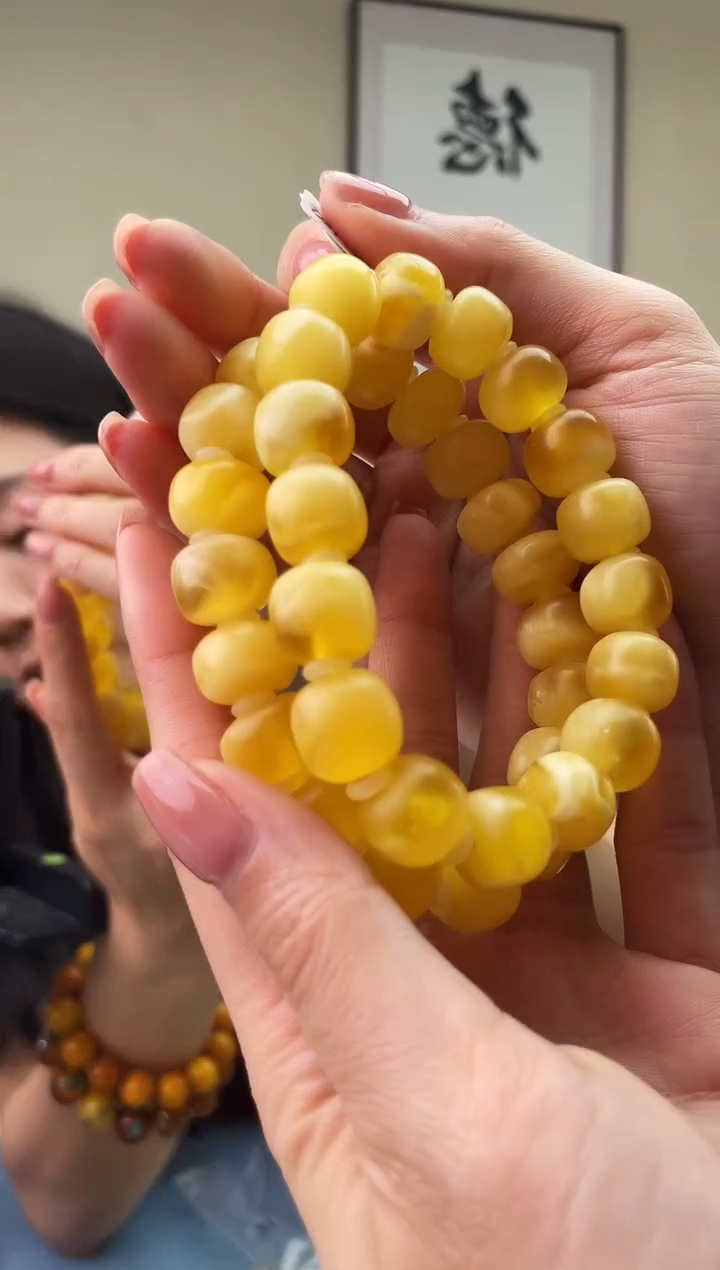 蜜蜡未镶嵌珠宝奇石T021.13中好假一罚十多样性发其一