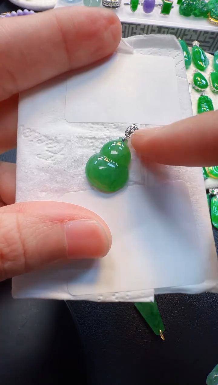 翡翠18K金镶嵌吊坠(不含链)398