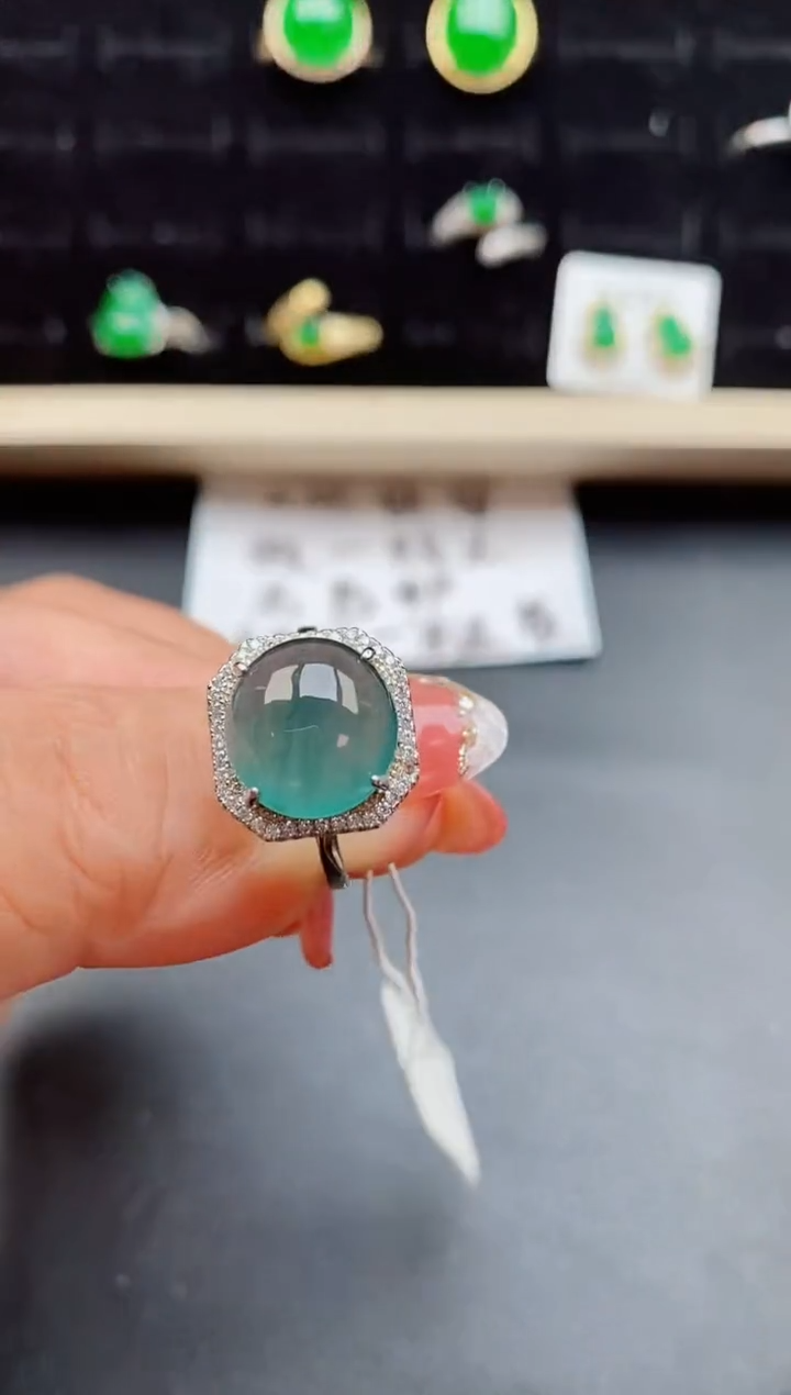 【闪购商品】翡翠戒指银S925镶嵌850800