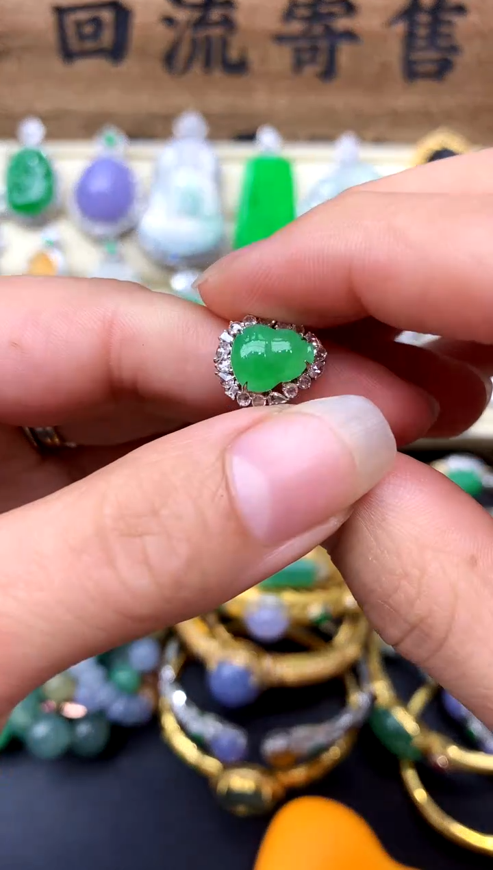 【闪购商品】翡翠戒指18K金镶嵌374-中国好珍宝