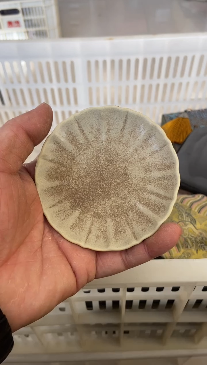 杯无运费险有瑕疵的摄影的产品有使用过的痕迹有点脏介意勿拍