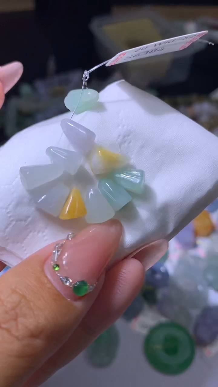 【闪购商品】翡翠颈饰未镶嵌MJX027668